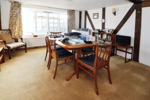 COLCHESTER ROAD- click for photo gallery